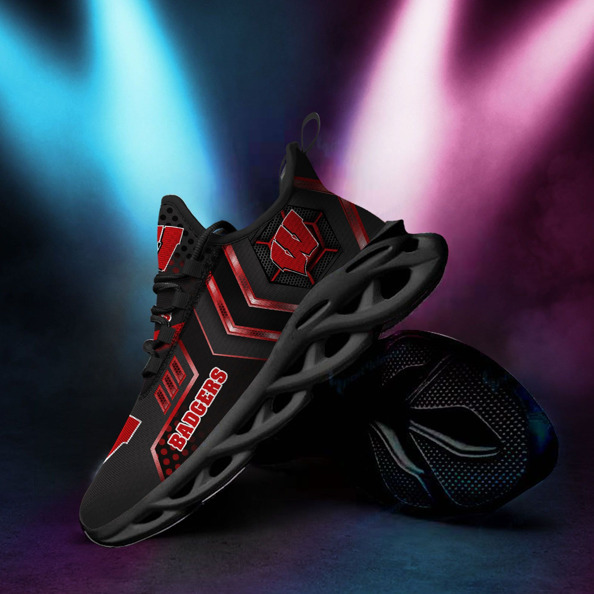 Wisconsin Badgers Max Soul Sneakers Shoes - Famjoys Wisconsin Badgers Max Soul Sneakers Shoes - Famjoys