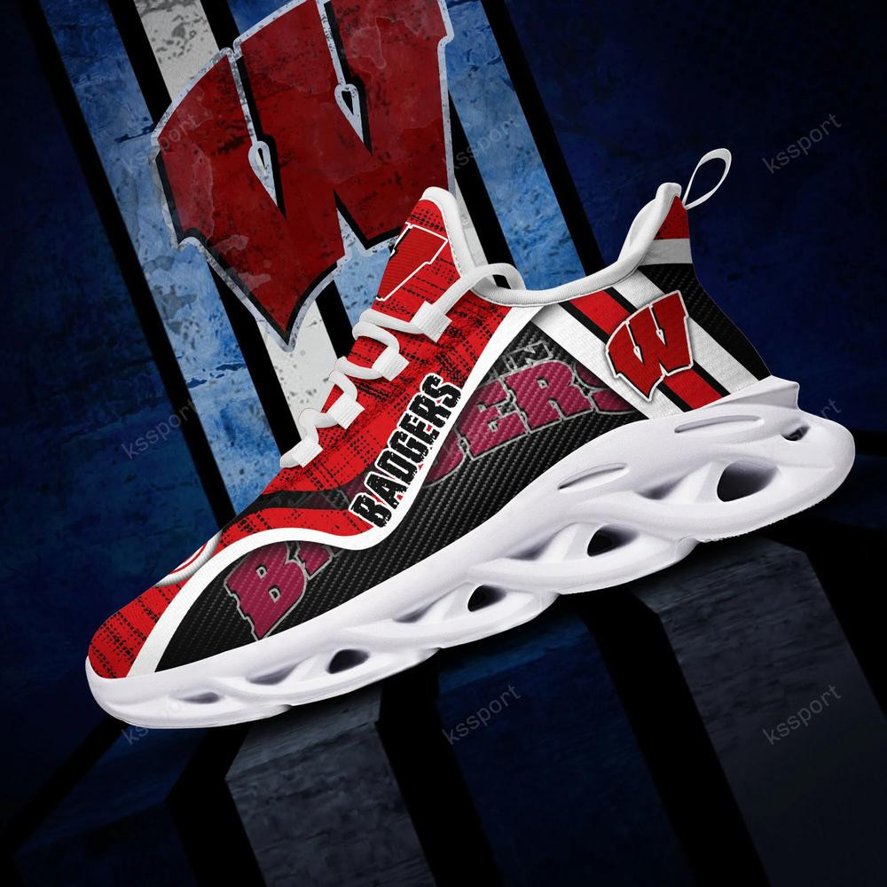 Wisconsin Badgers Personalized Max Soul Shoes 2022 - Famjoys Wisconsin Badgers Personalized Max Soul Shoes 2022 - Famjoys